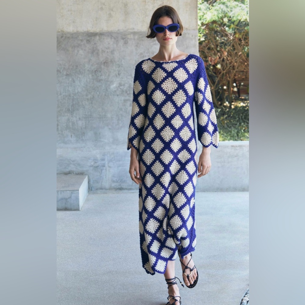 Zara Blue and Beige Knit Crochet Dress - Excellent Condition